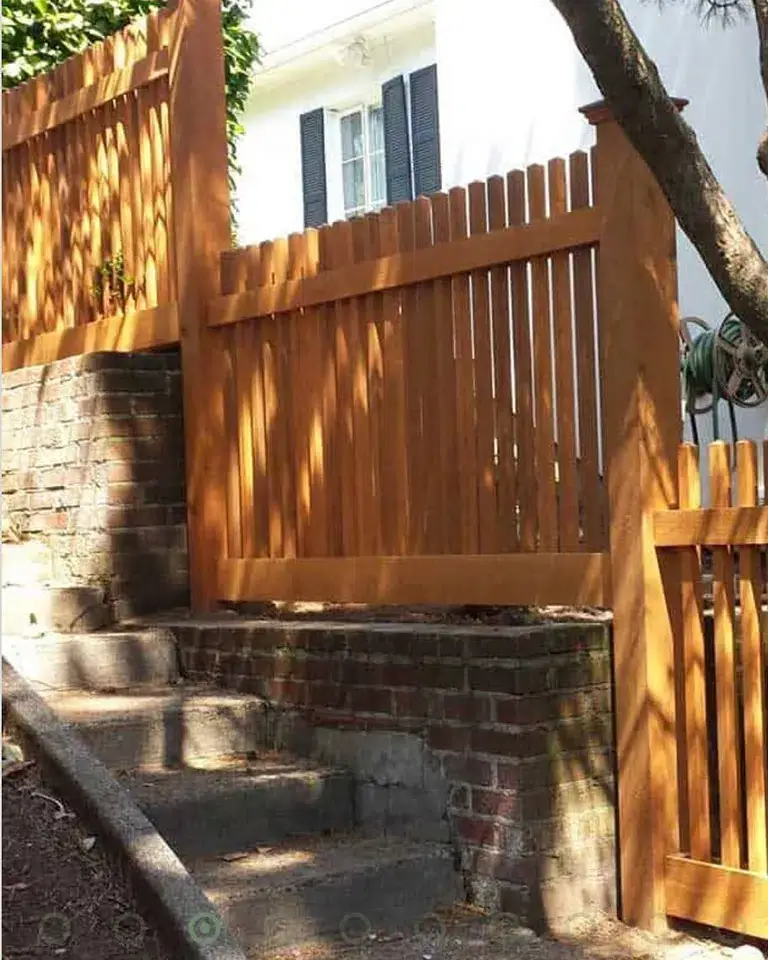 fence13.jpg